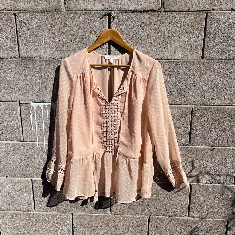 Women’s Blouse